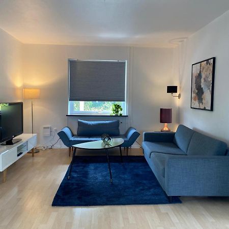 Spacious & Well Located Villa Apartement 허르레브 외부 사진